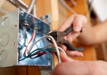 Những công việc nào cần đến thang nhôm Poongsan PS-44 ?