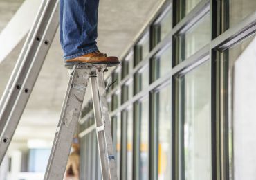 Sử Dụng Thang Nhôm An Toàn: 5 Cách Phòng Tránh Tai Nạn