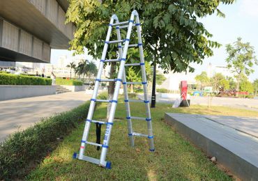 Những lưu ý khi chọn mua các sản phẩm thang nhôm gấp - xếp 4 khúc